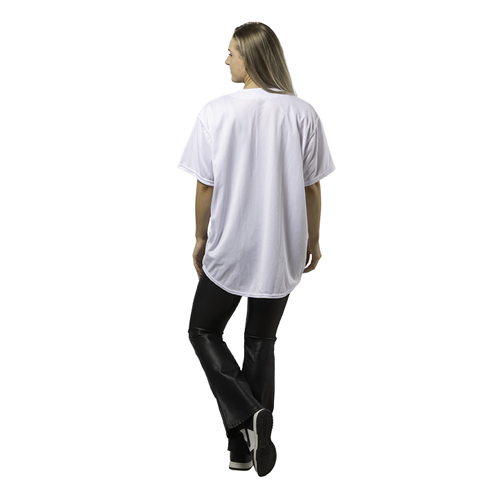 Baseball_Jersey_Blank_Modeled_Back