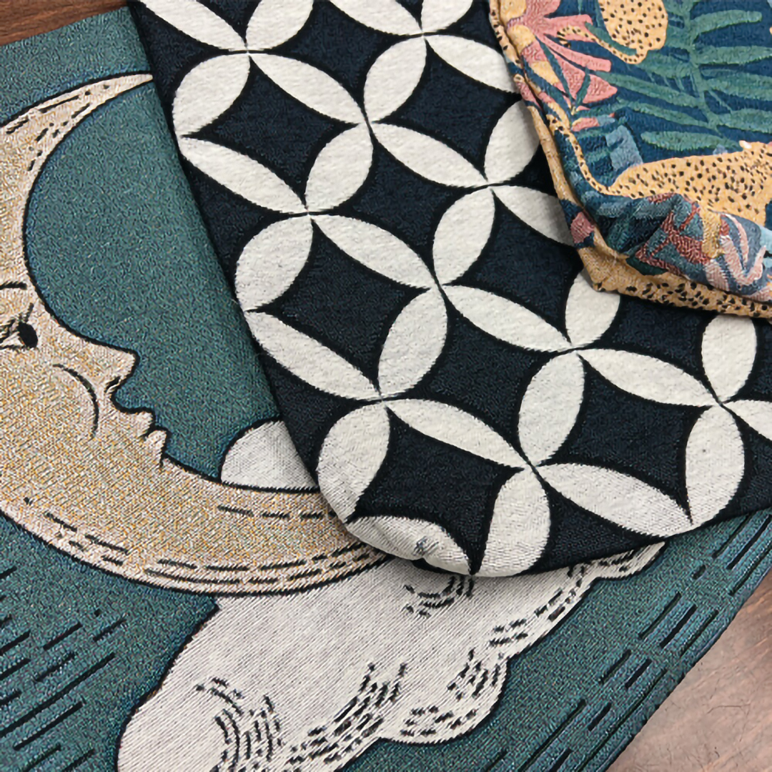 Woven Tote stack