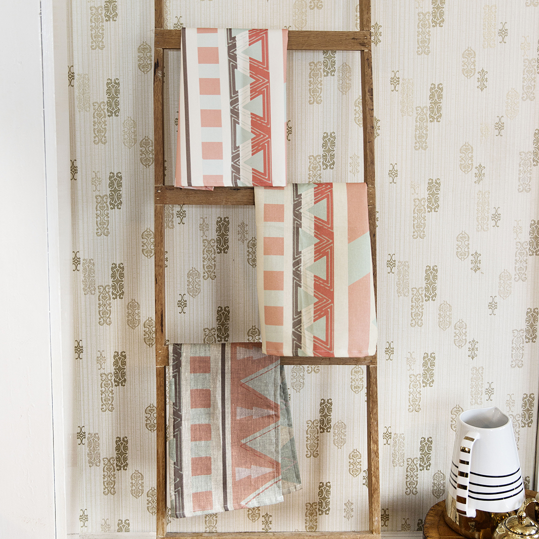 Tabletop_TeaTowel_Setup_1