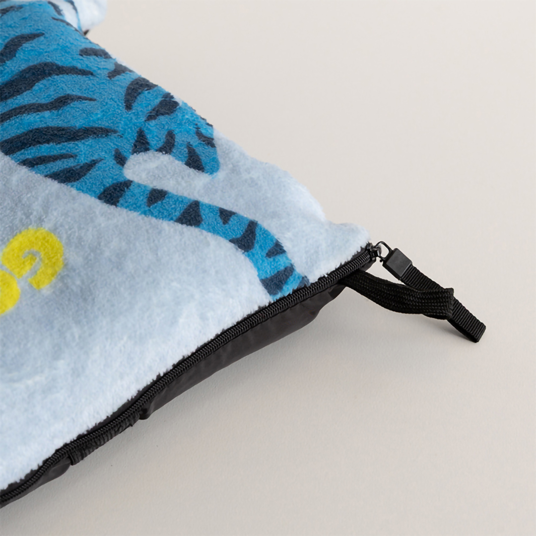 Travel Blanket Case-Zipper_Detail-Printed