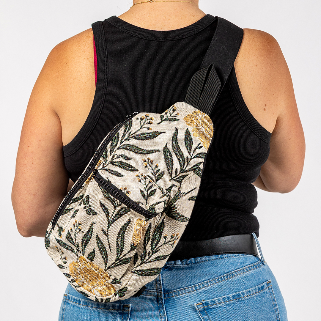 Woven Sling Bag 1080x1080_Floral
